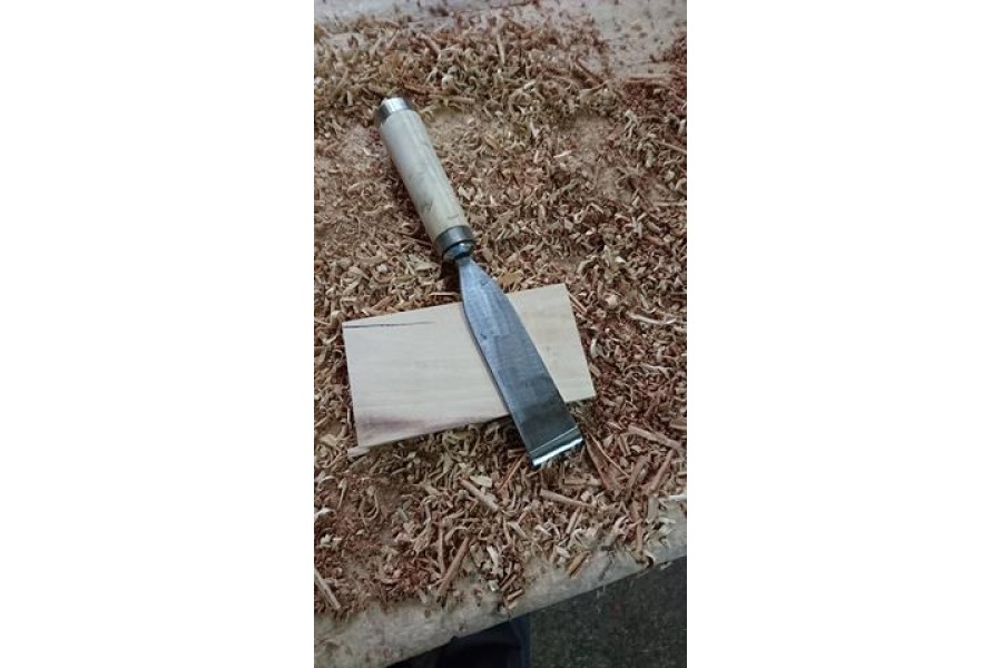 İskarpela Düz 35 mm: El Oymacılığı İçin İdeal Araç